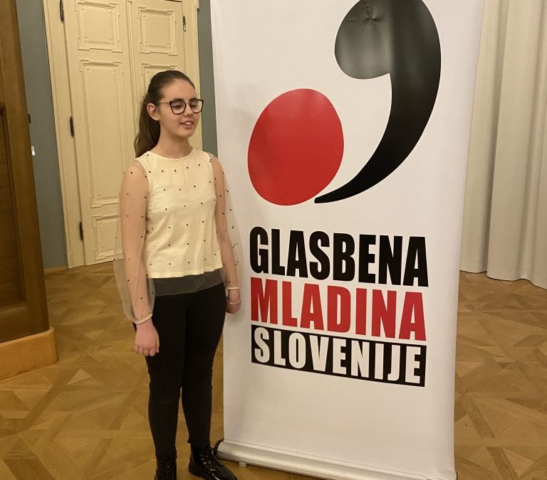 Mlada glasbenica zablestela na 13. Slovenski glasbeni olimpijadi